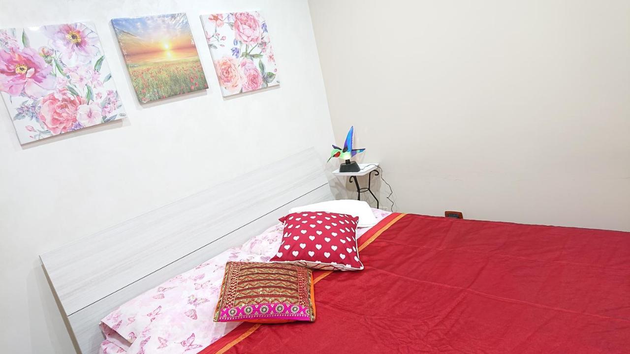 Sky-Terrace In Central Station, 3 Bedrooms نابولي المظهر الخارجي الصورة